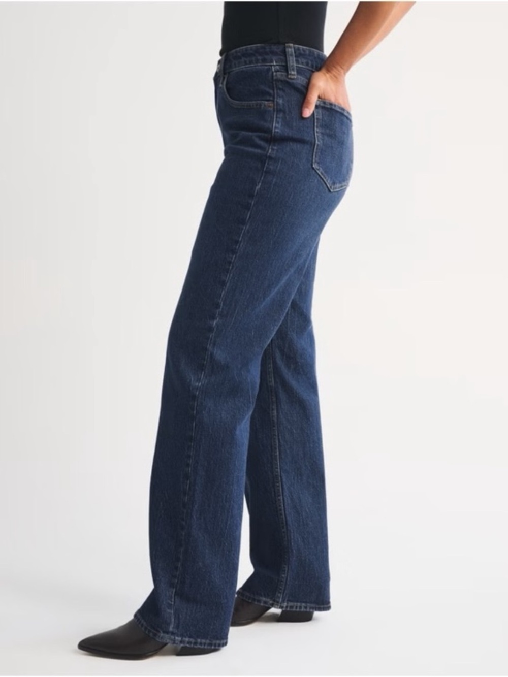 NWOT Abercrombie & Fitch 90s Relaxed High Rise Curve Love Dark Wide-Leg Size 28L - Picture 3 of 13
